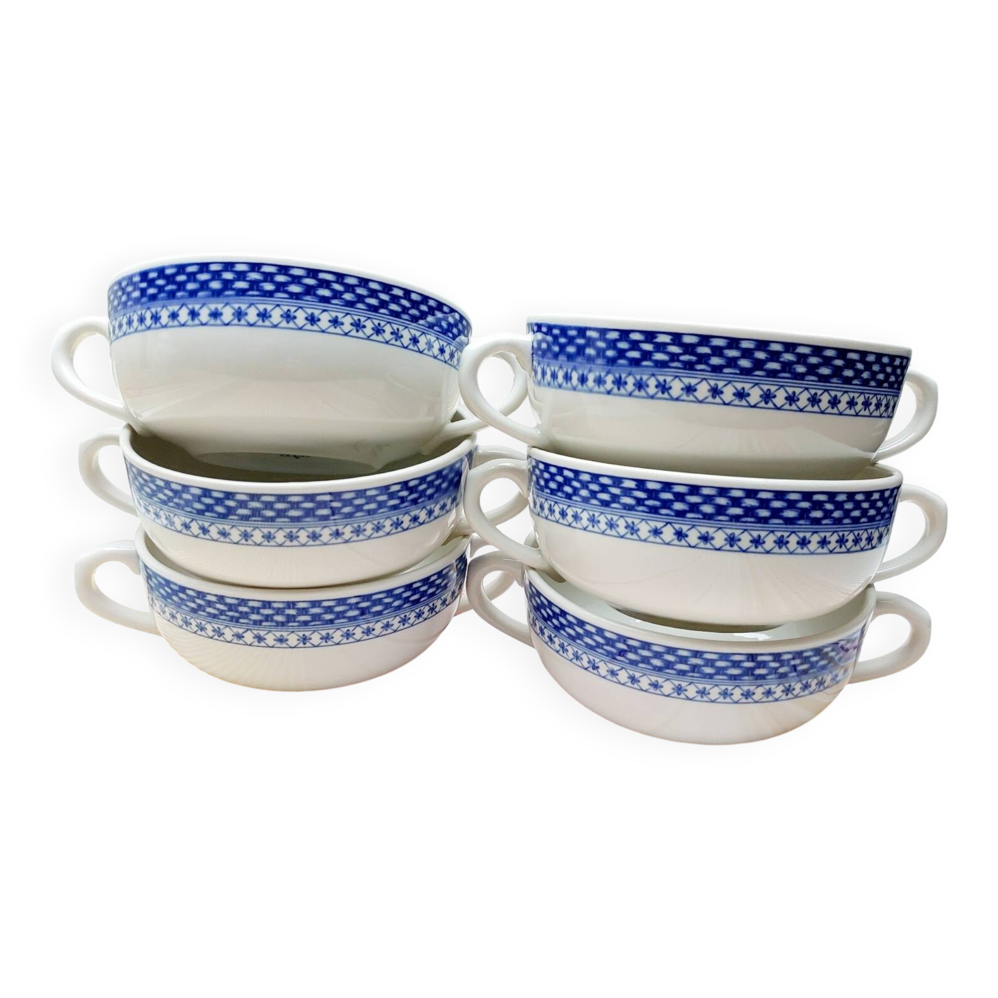 6 Royal Boch handle bowls