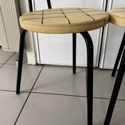 Paire de chaises vintage rétro jaune moutarde et métal noir