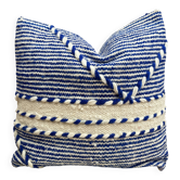 Coussin Kilim en laine berbère fait main : Coussin de sol marocain
