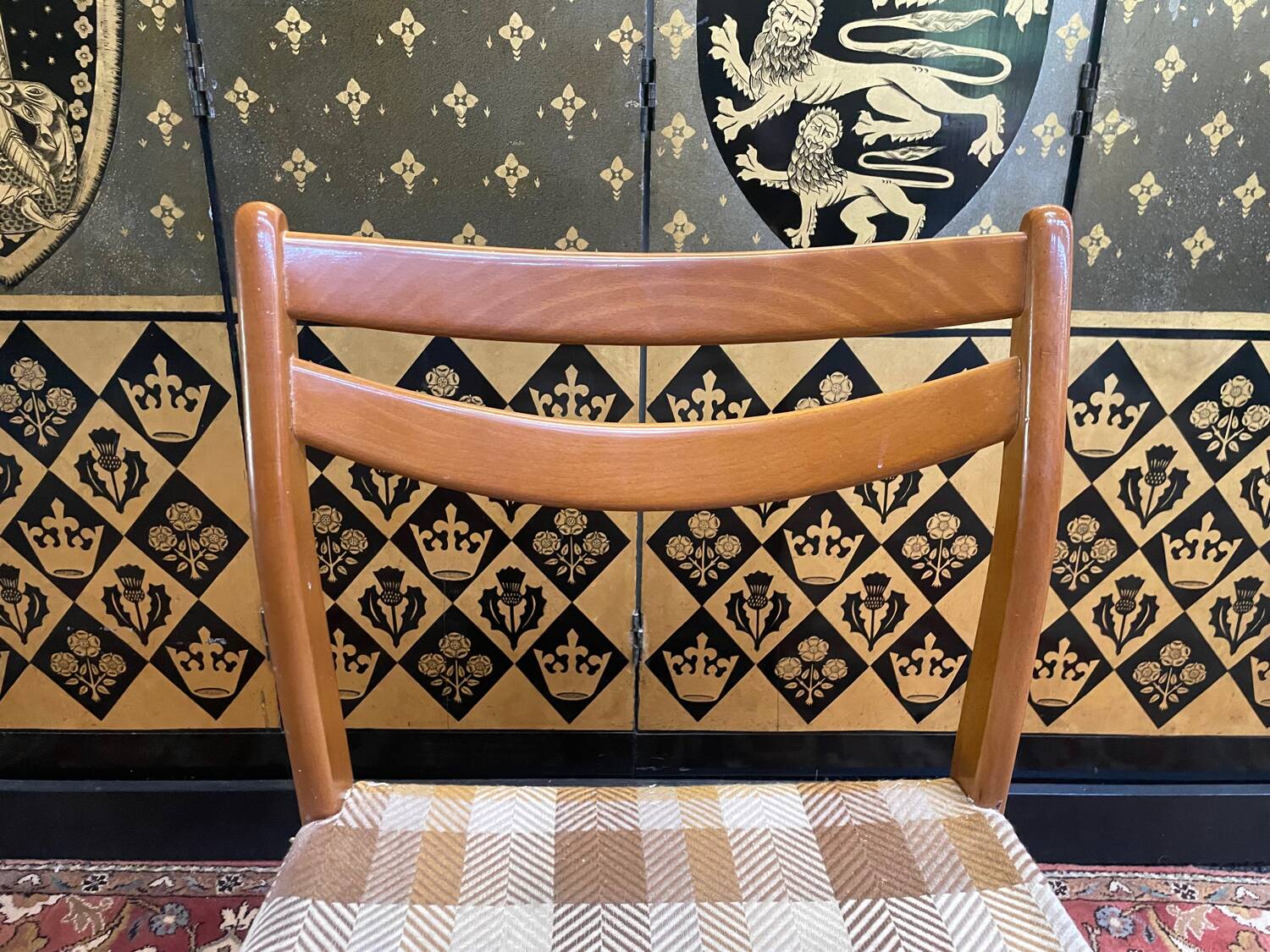 Suite de 6 chaises de style Scandinave