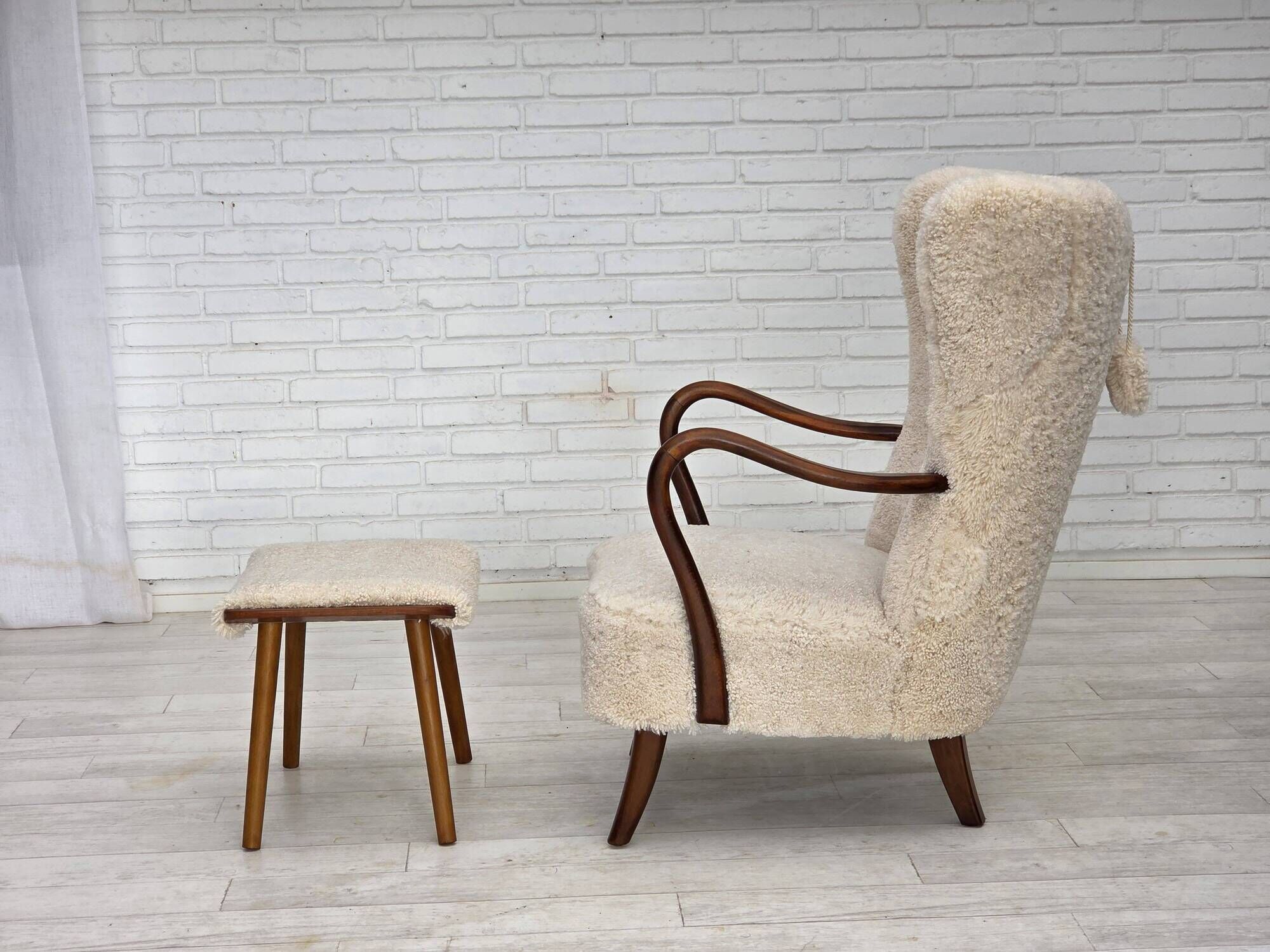 1960s, Danish design by A. Christensen for Slagelse Møbelværk, sheepskin.