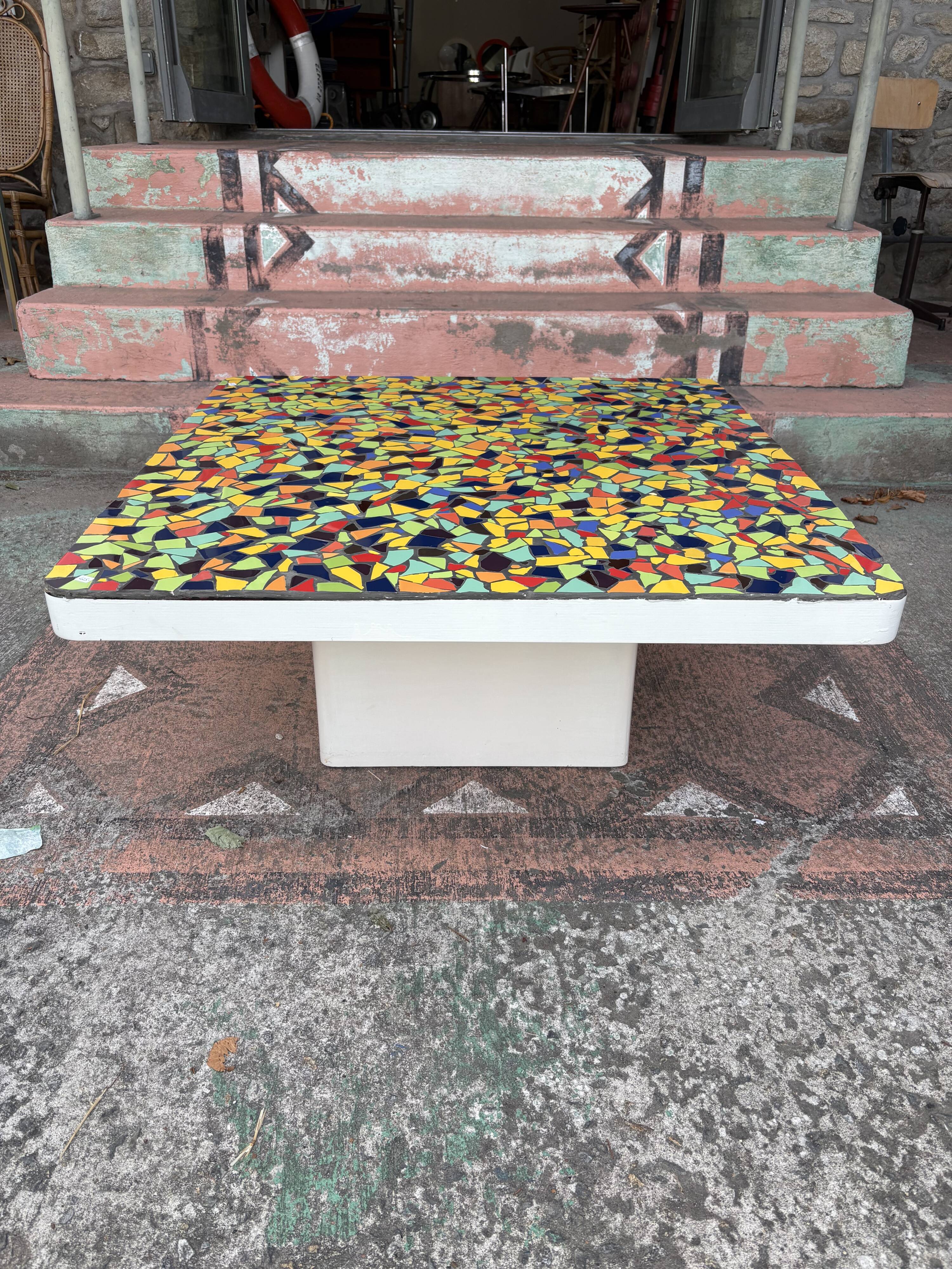 Table basse en micro mosaïques vers 1960