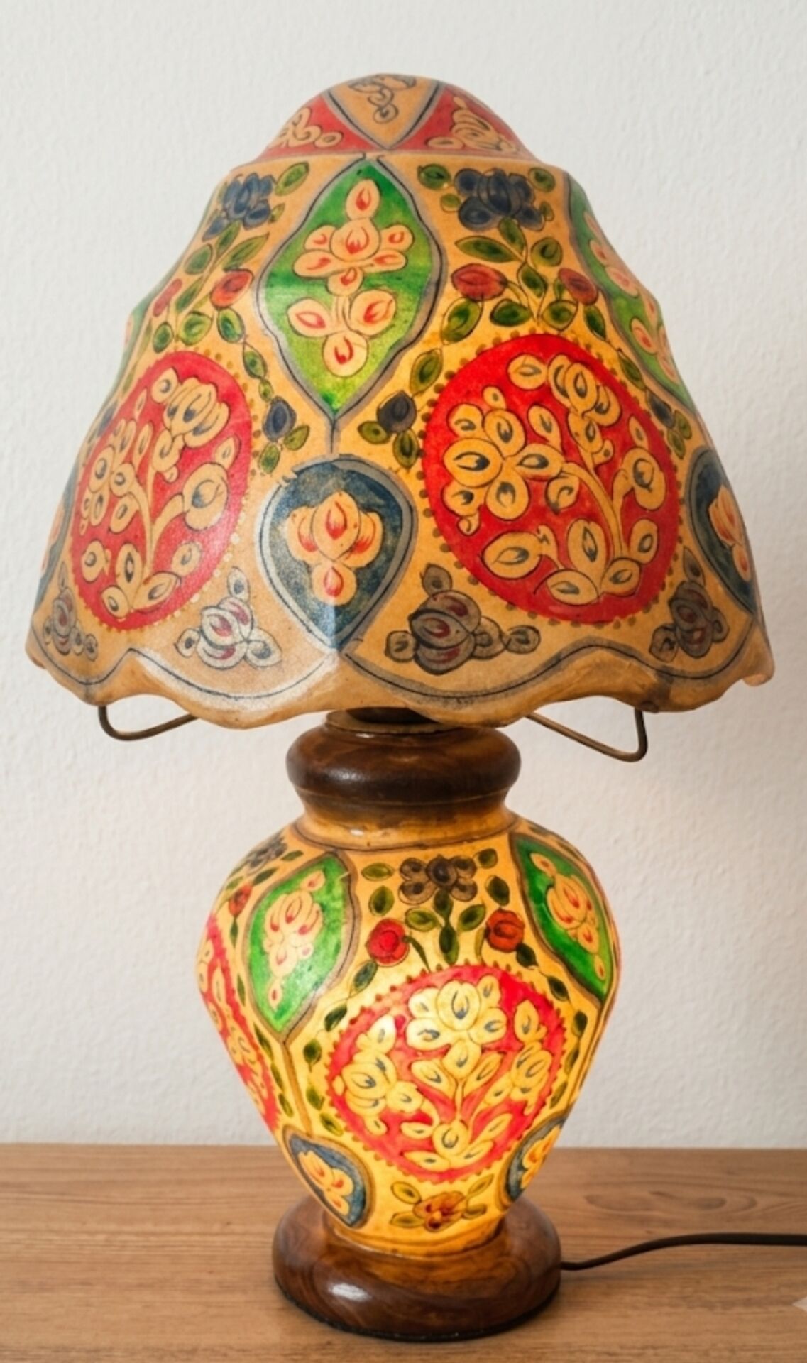 Handcrafted lamp