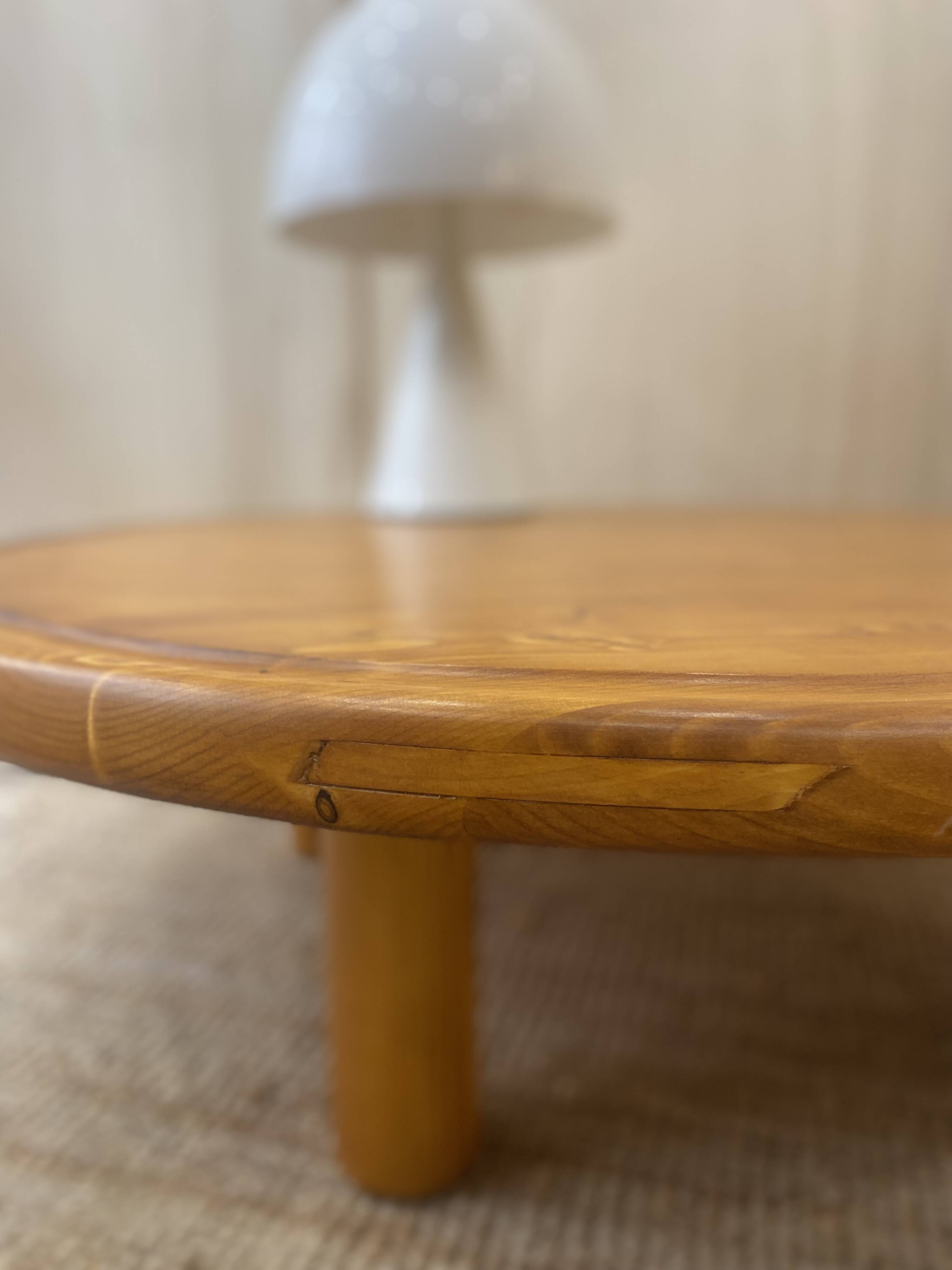 Round Pine Coffee Table in the style of Charlotte Perriand for Les Arcs,