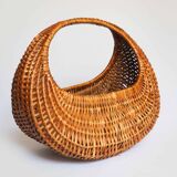 Rattan gondola basket