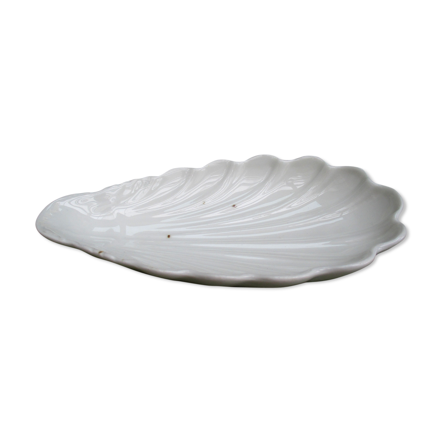 White-fire porcelain dish - Charles Pillivuyt shell