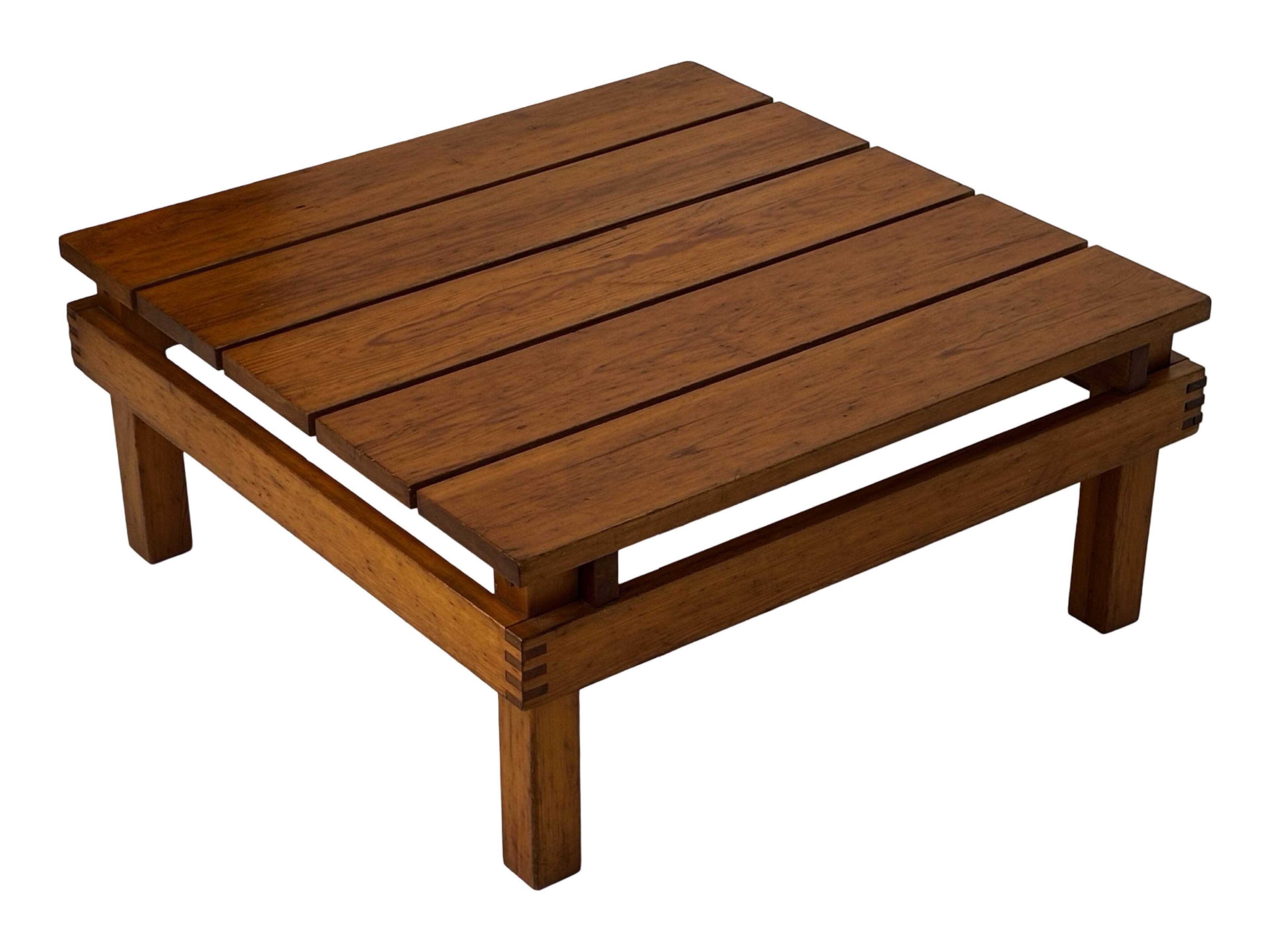 Vintage Pinewood Slatted Coffee Table Design 1970s