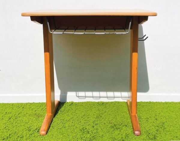 Pupitre & chaise d'école Casala. Vintage 60s