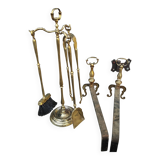 Brass fireplace set and its two andirons