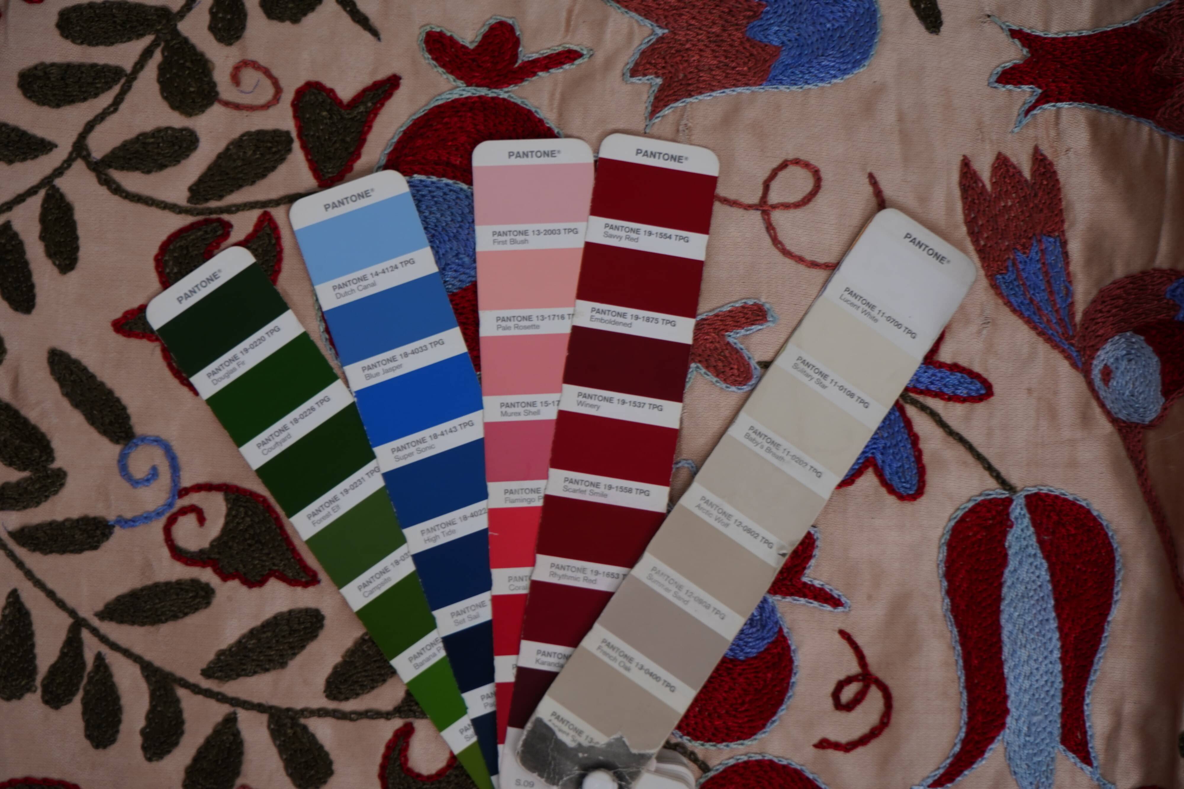 Hand-knotted rug, vintage Turkish rug 107x190 cm