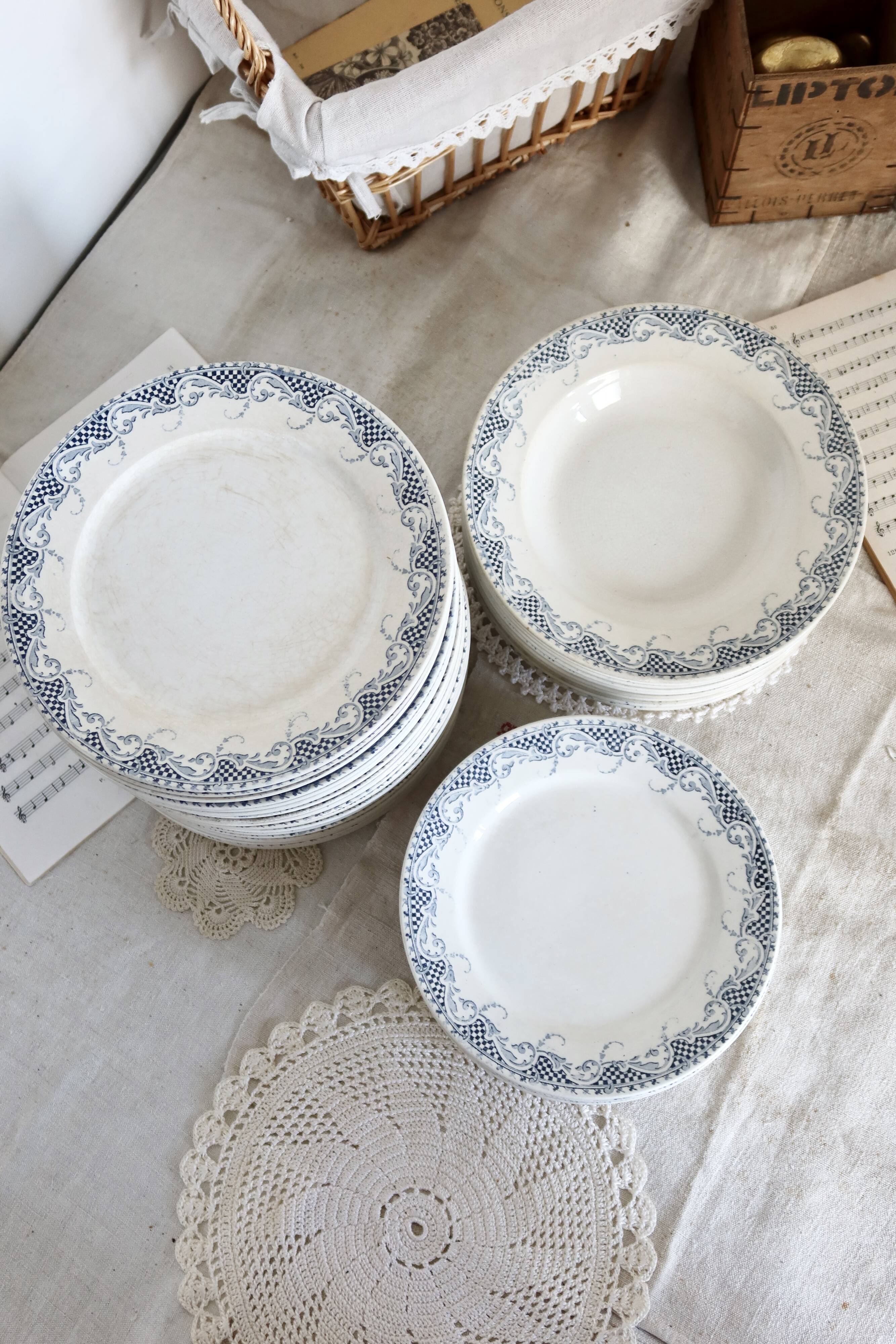 6 assiettes à dessert en terre de fer Sarreguemines modèle Luchon