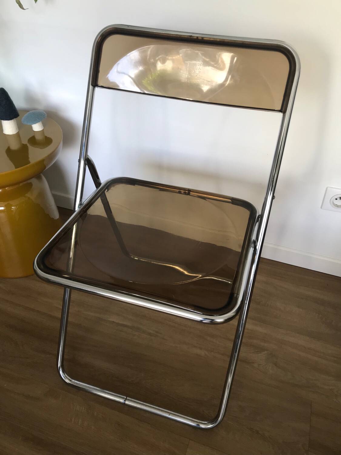 Plia style folding chair