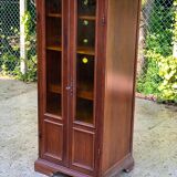 Vitrine Louis Philippe en bois avec rangements