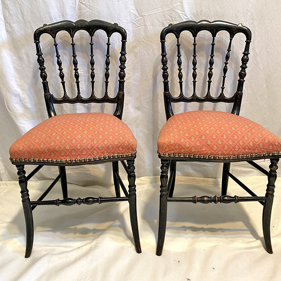 Paire de chaises Napoléon III en bois noirci Selency