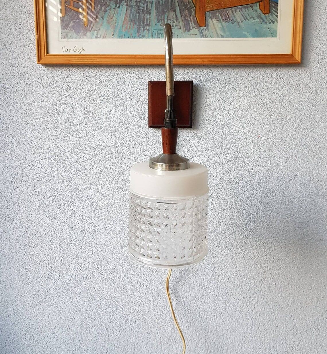 Wall lamp in wood and chrome glass 70s