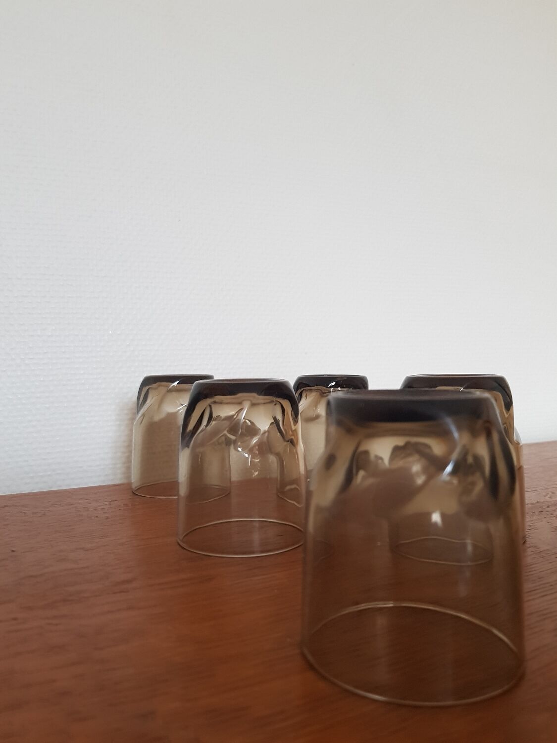 Set of 6 black glasses