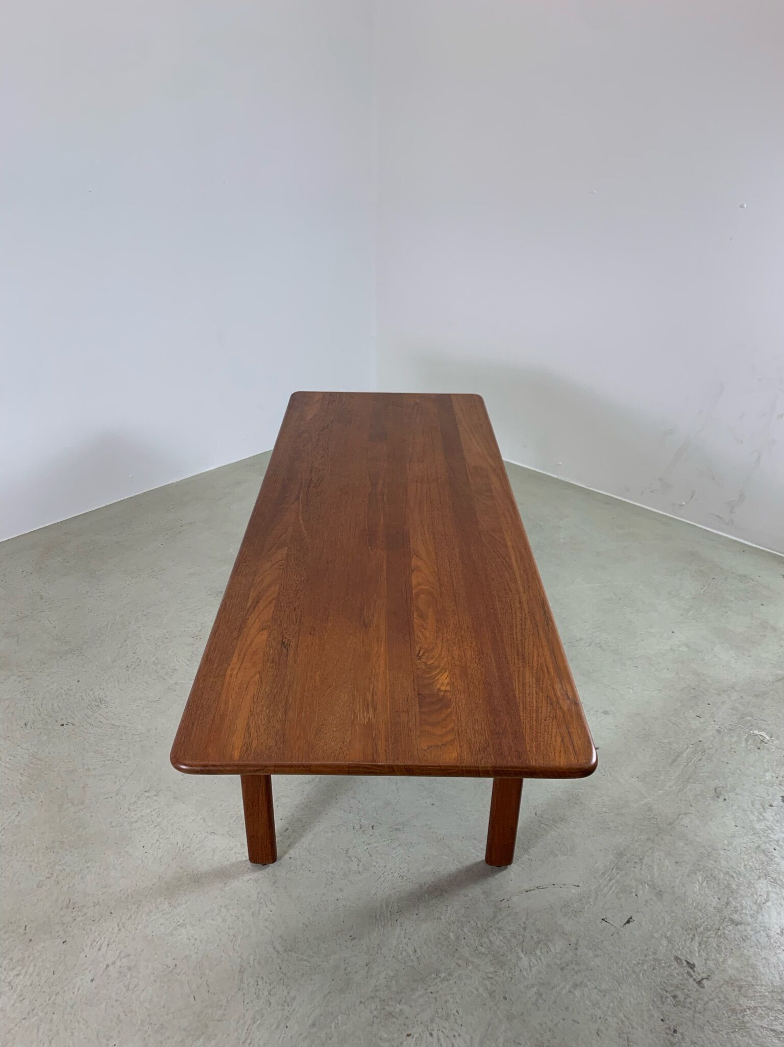 Table basse xl danois midcentury