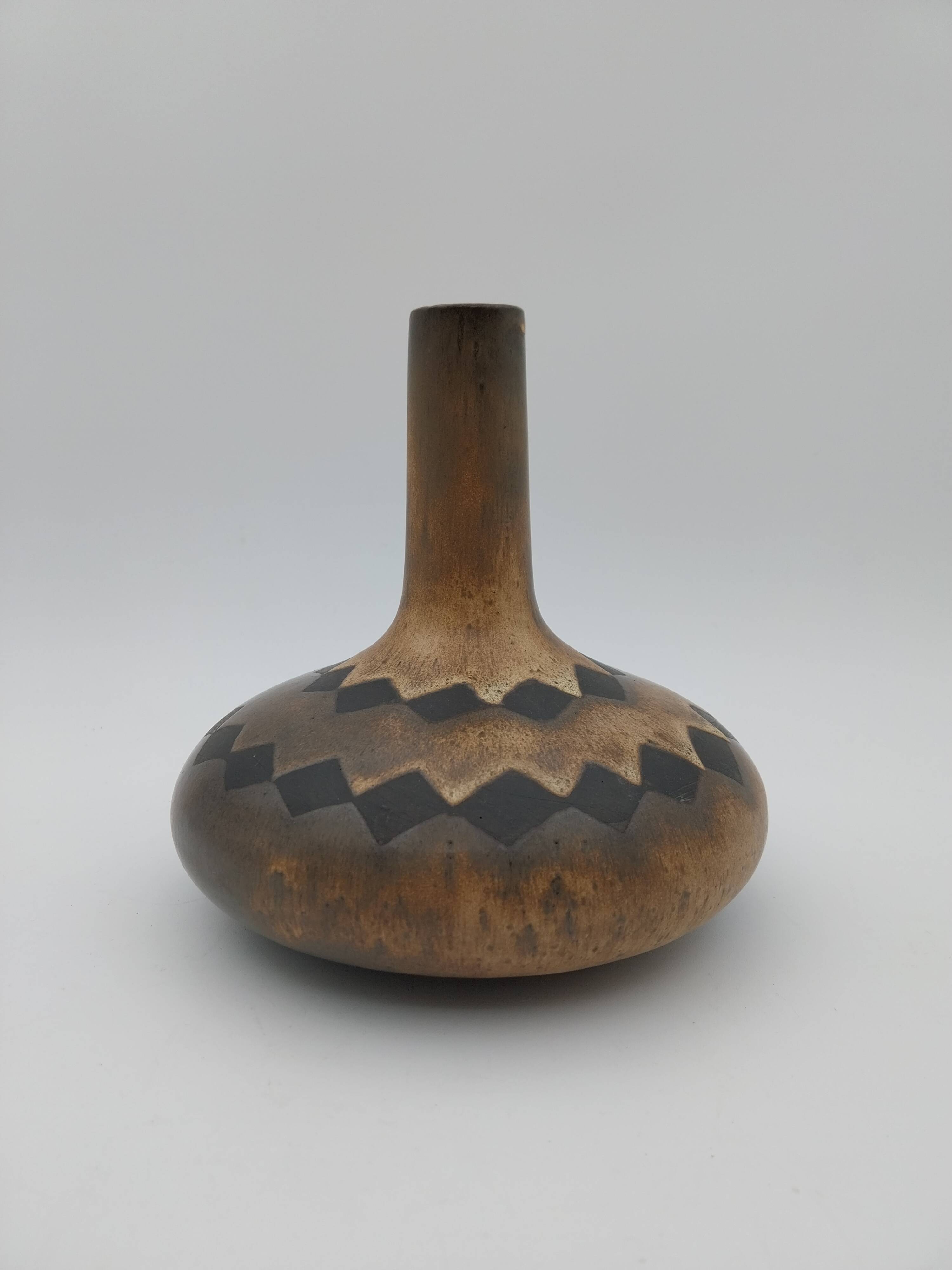 Long-necked ceramic vase