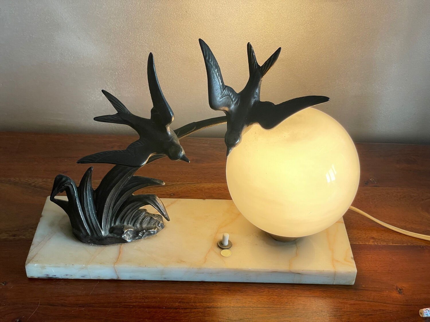 Art Deco swallow lamp