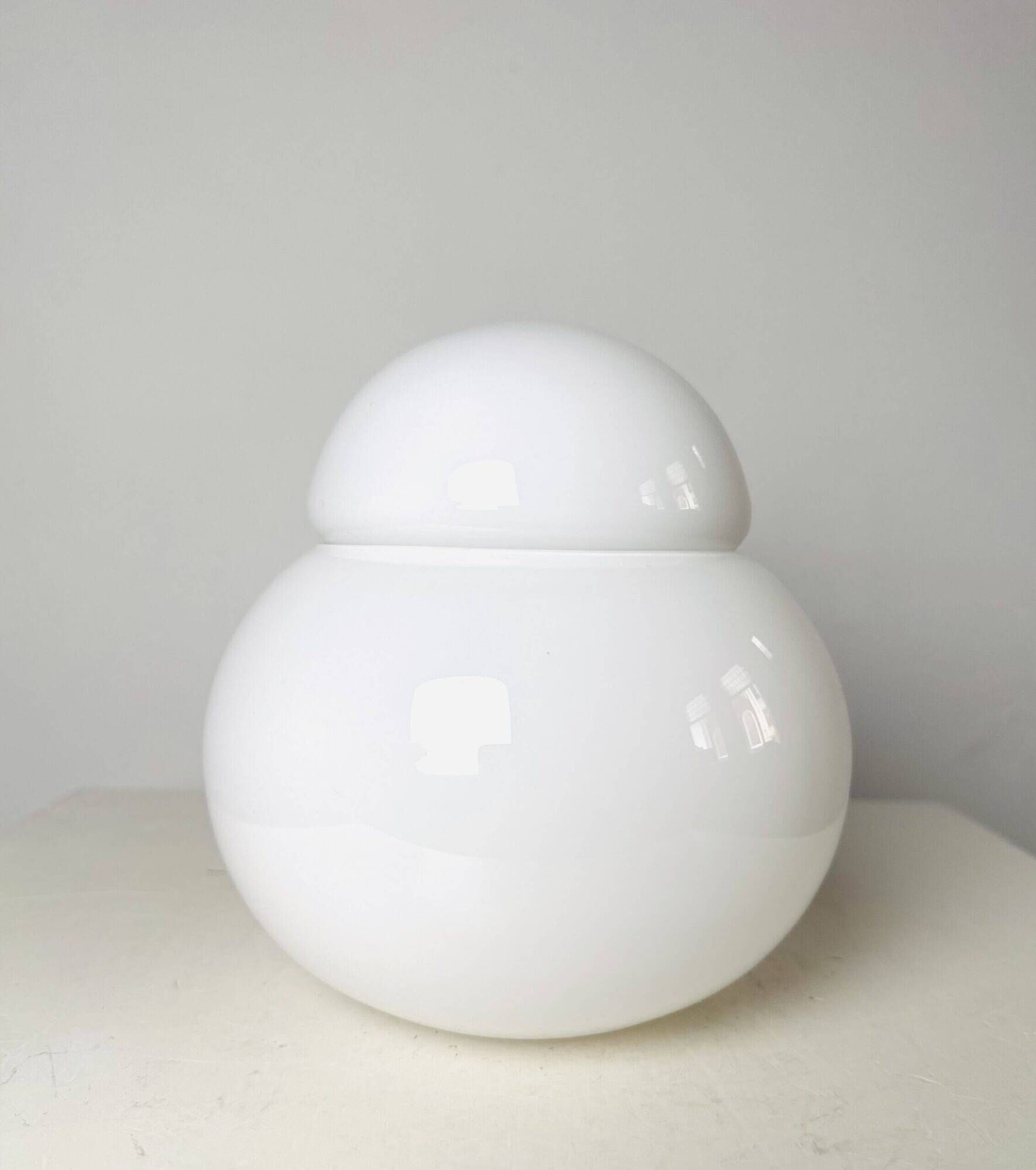 Daruma Picolla Model 5028 Milk Glass Sphere By Sergio Asti For Candle Milano, Italy 1980S