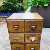 3 Casiers industriels à deux tiroirs en bois