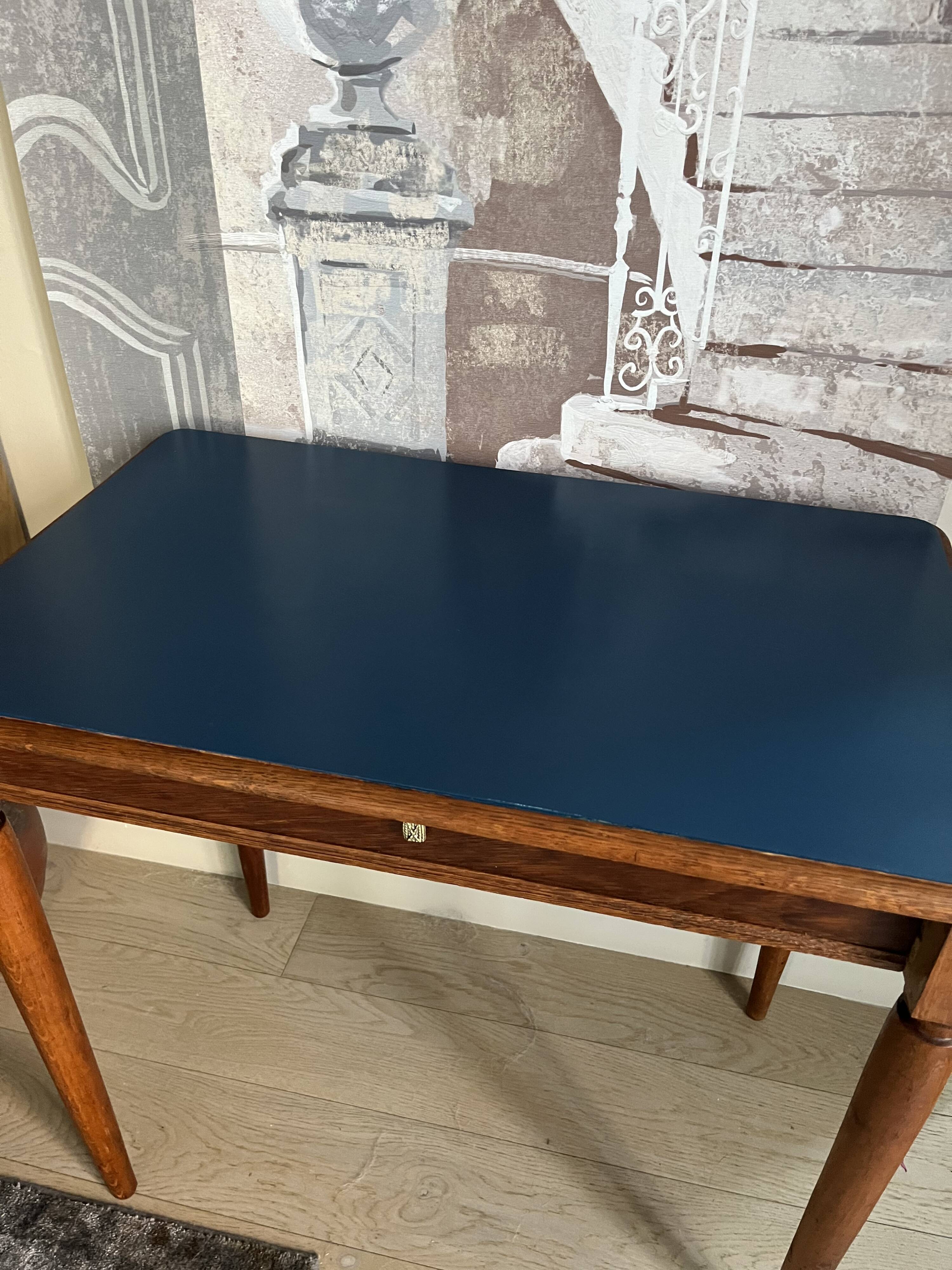 Bureau ancien rénové