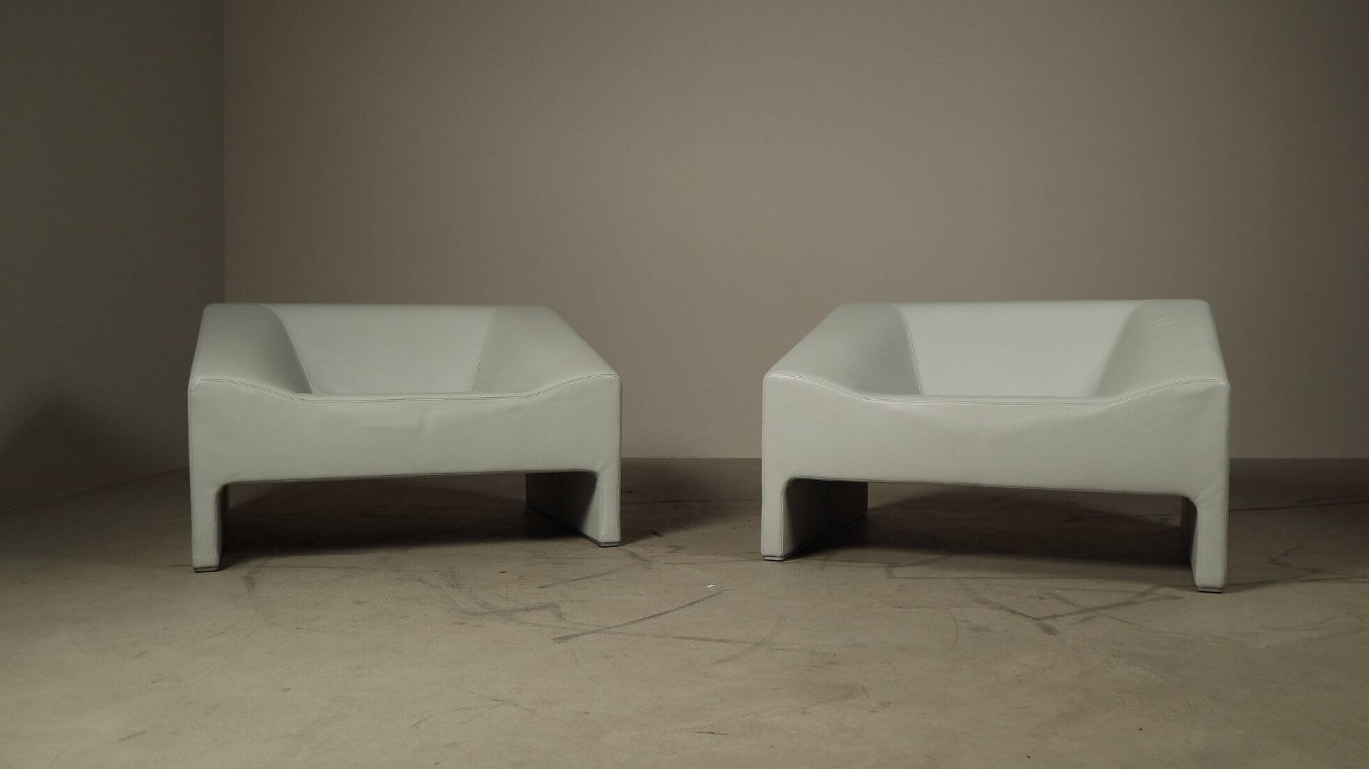 Pair of Malmö leather armchairs by Patricia Urquiola for Moroso, 2002