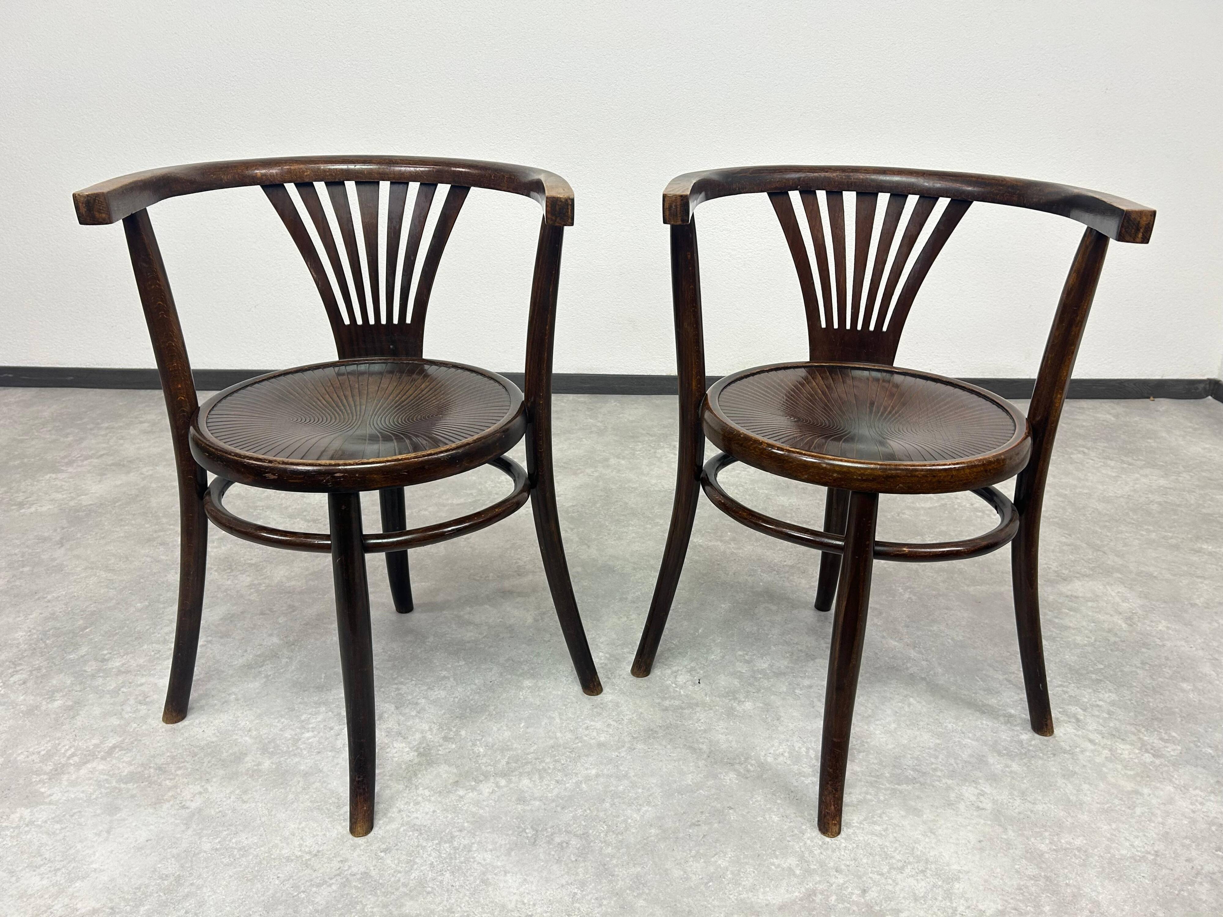 Set of 4 dining chairs by Thonet Debrecen