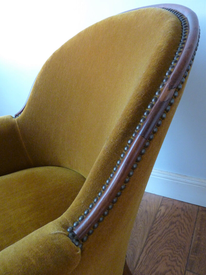 Small armchair style Napoleon III Toad