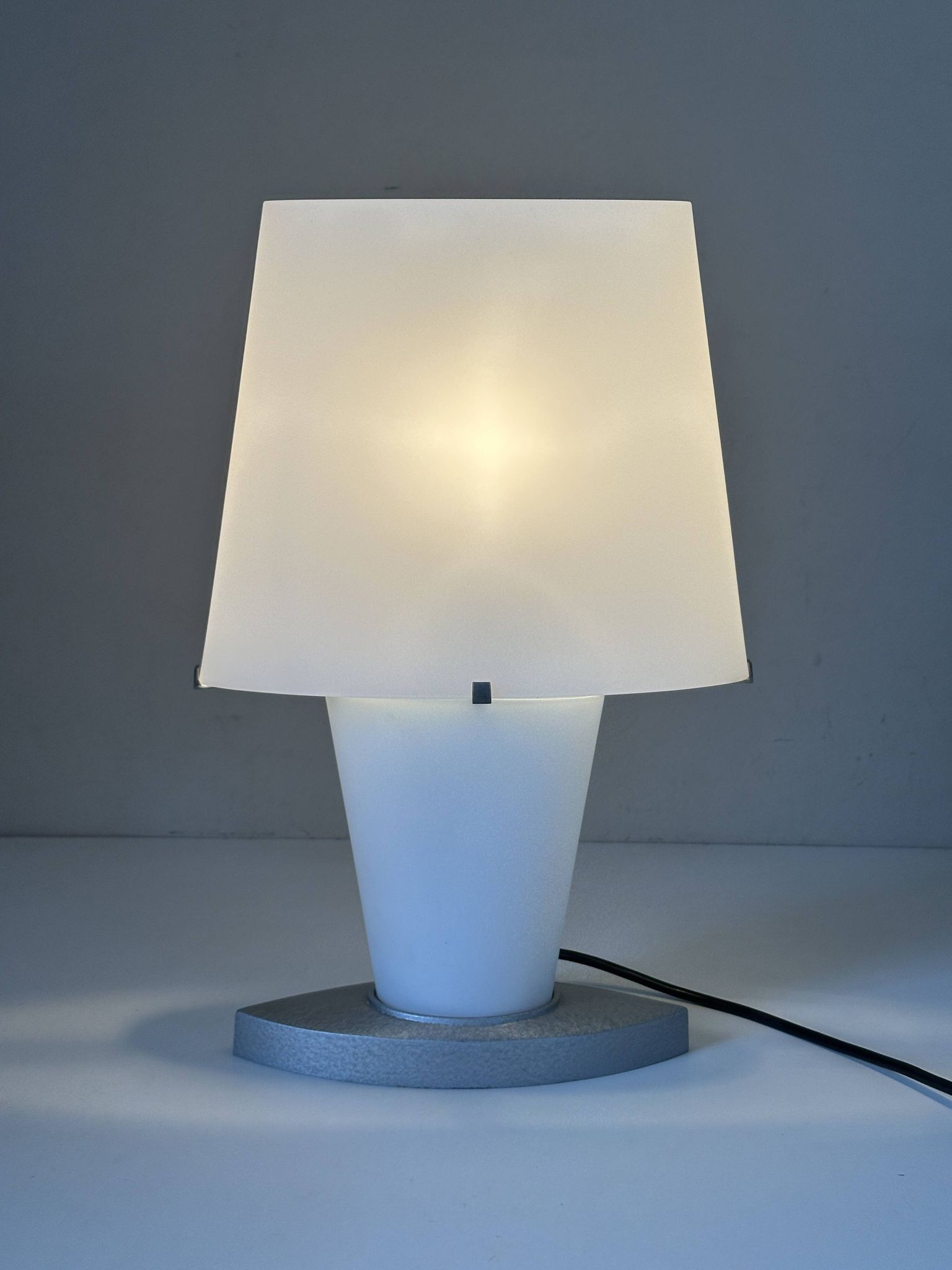Fontana Arte lamp design Daniella Luppa 90s