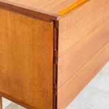 Minimalist teak chest of drawers
