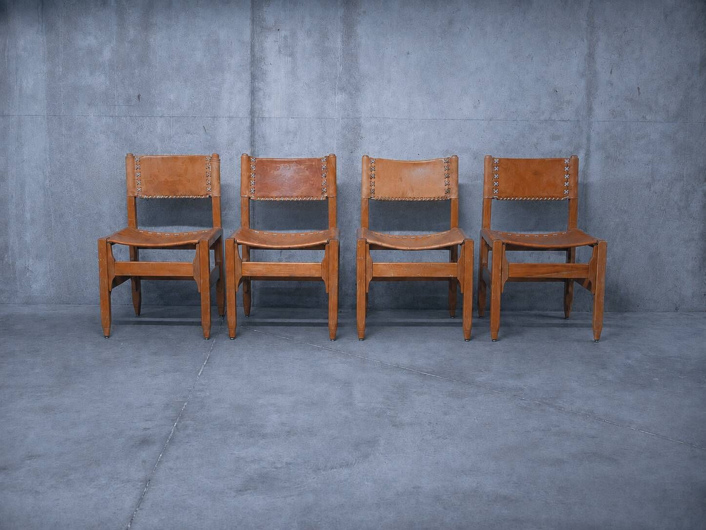 Set of 4 Vintage chairs by W. Biermann Arte Sano - 1960