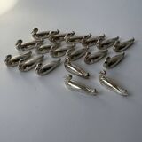 18 metal duck knife holders