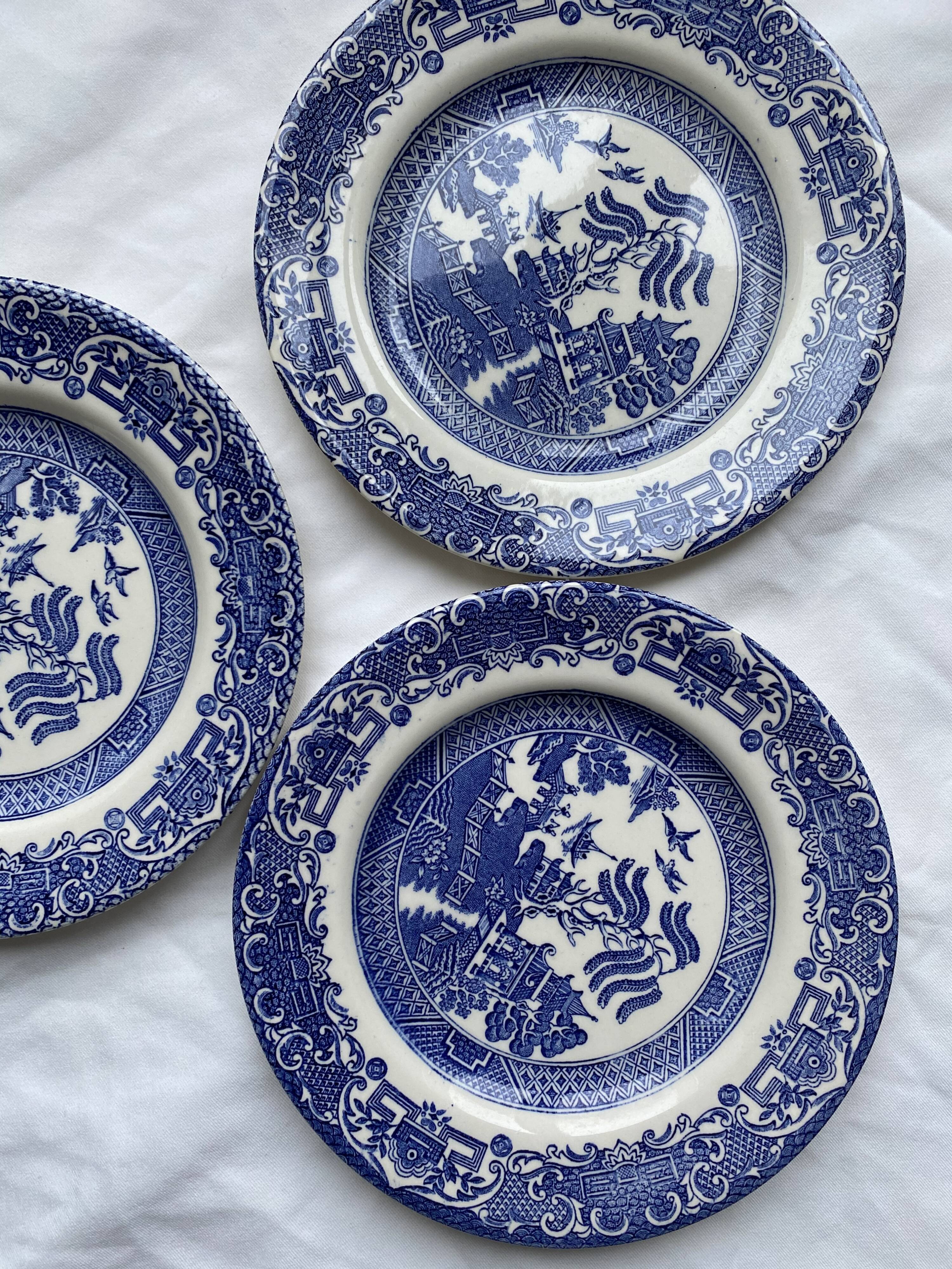 Lot de 3 assiettes à dessert