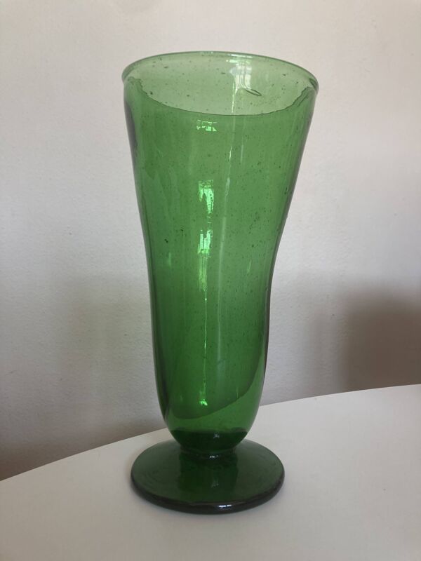 Vase Médicis en verre soufflé travail italien 1960