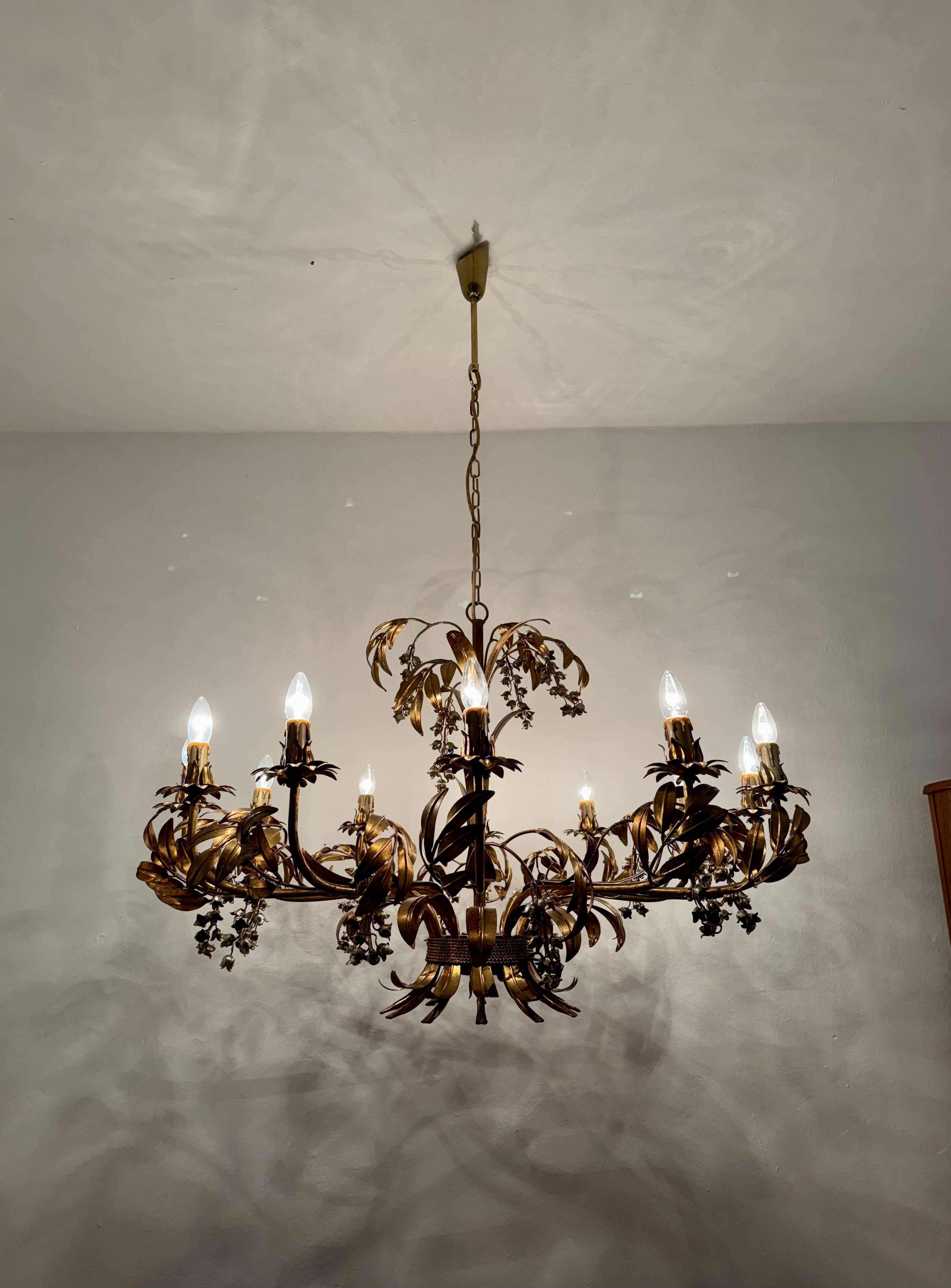Stunningly Large Italian Hollywood Regency Chandelier by Hans Kögl