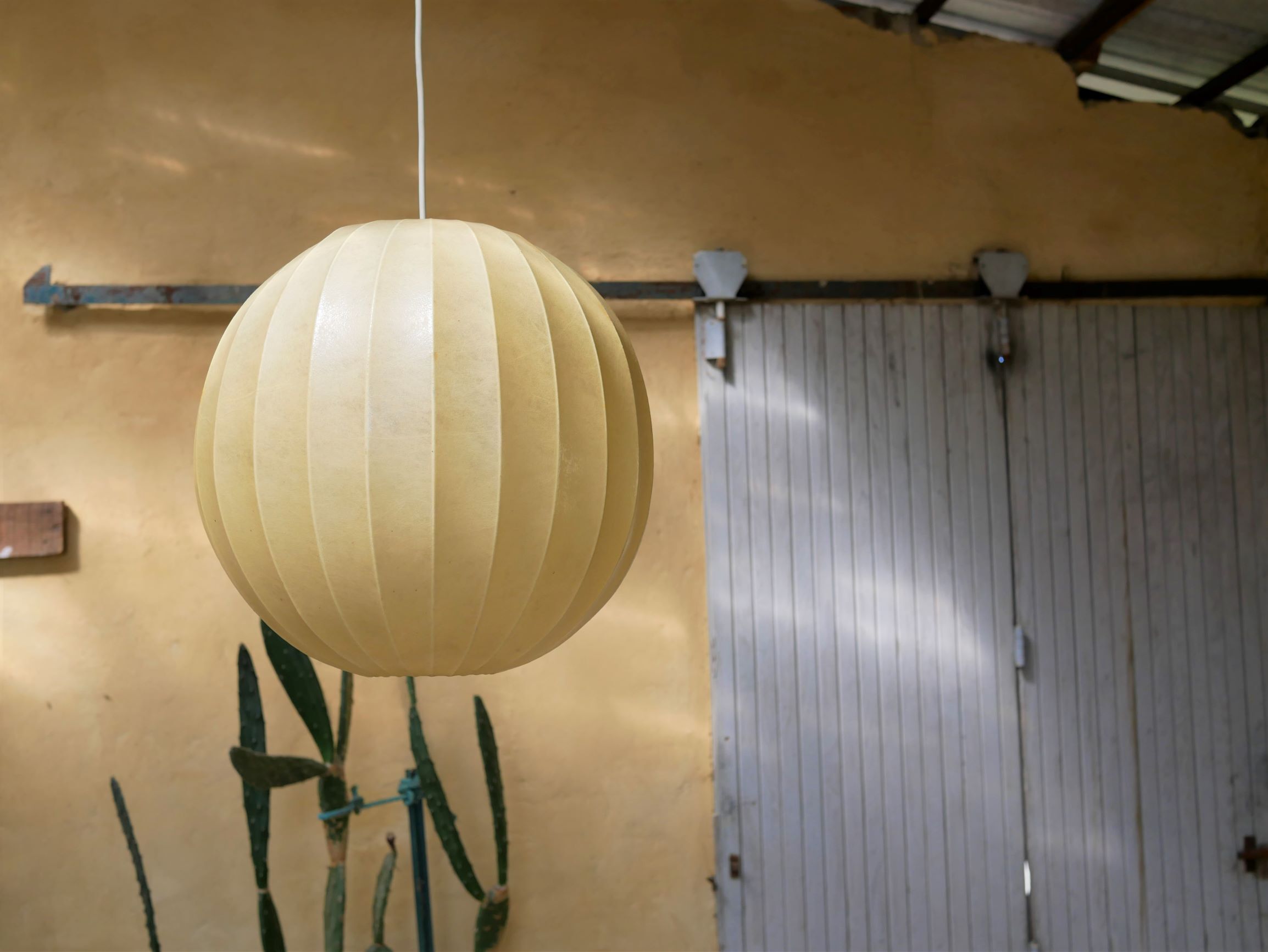 Hanging "Cocoon", 60 years