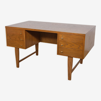 Mid-century freestanding oak desk, 1960s