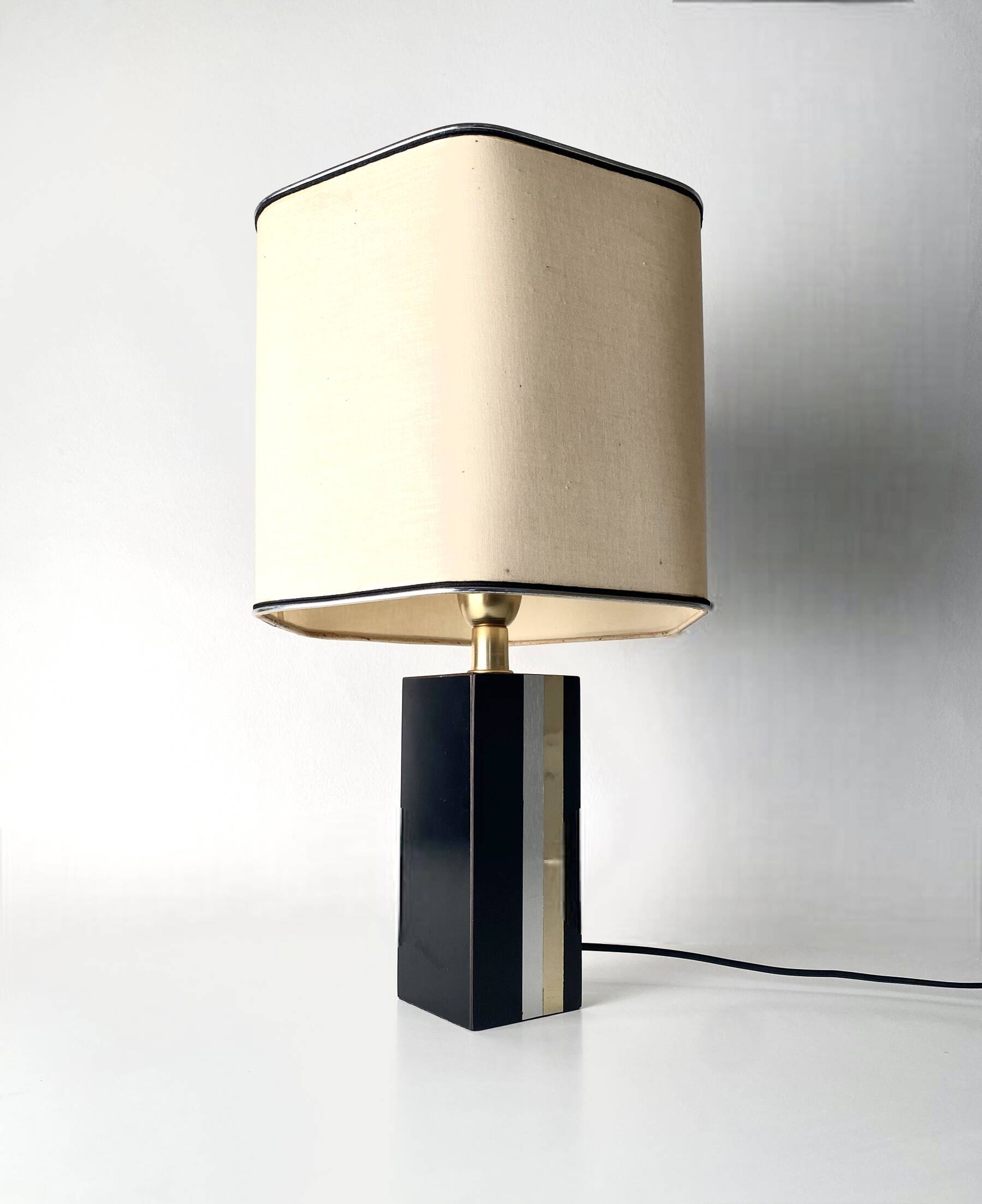 Vintage table lamp from the 70s