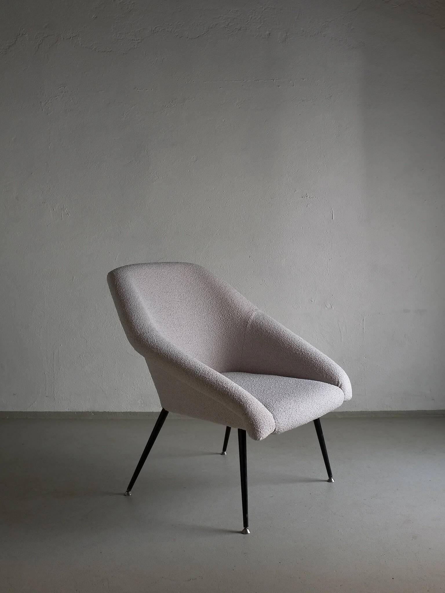 Gray boucle shell armchair | Germany | 1960s
