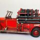 Camion de pompiers en tôle peinte