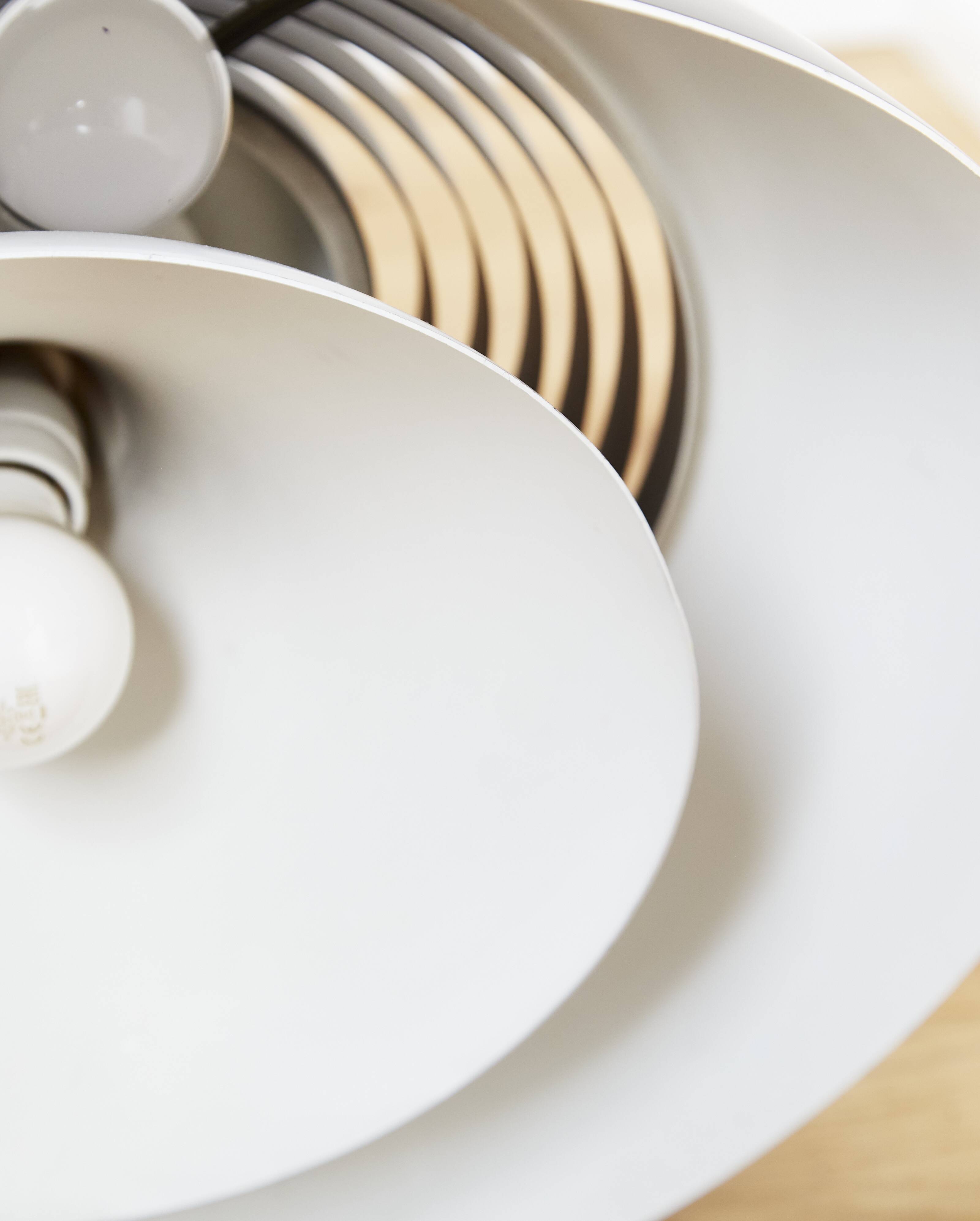 Suspension AJ Royal 50 Arne Jacobsen pour Louis Poulsen