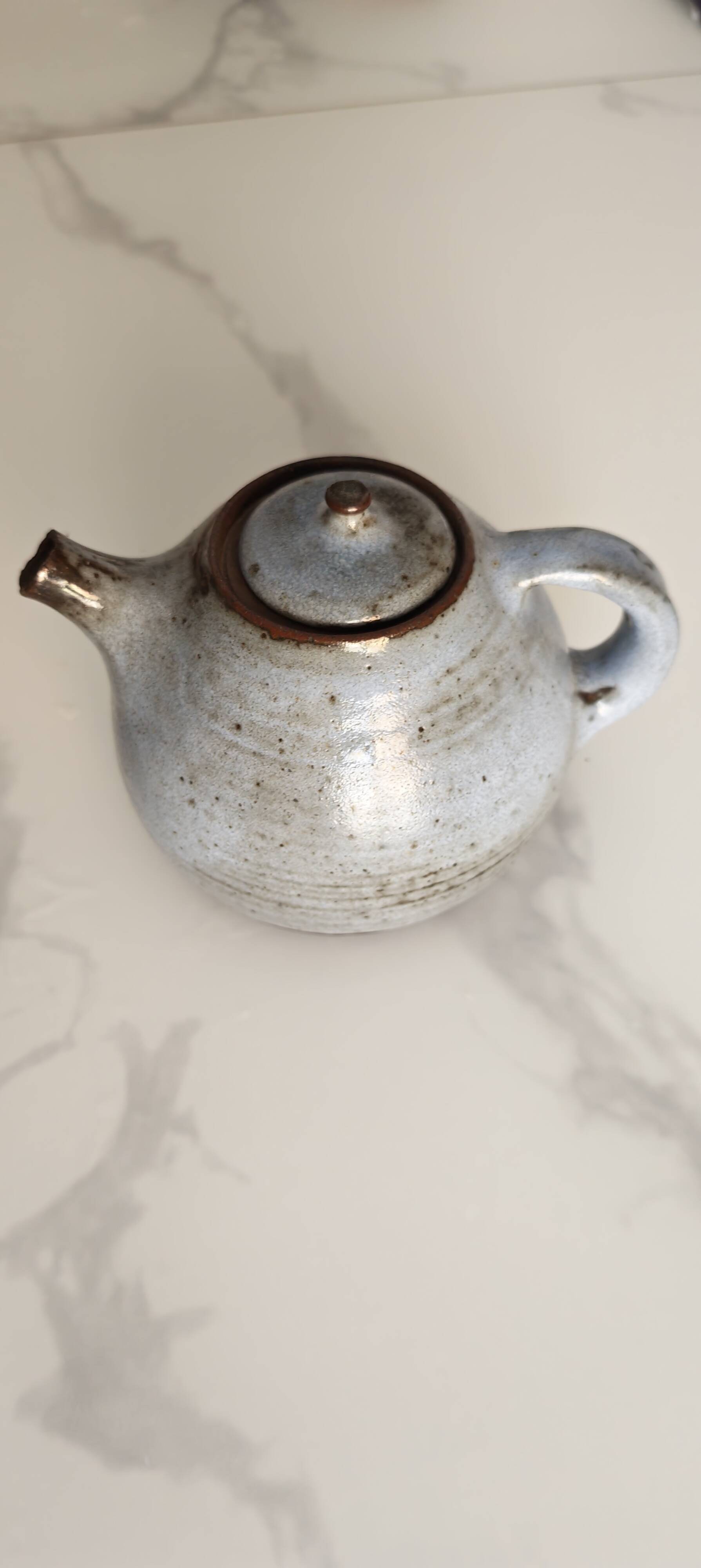 Teapot in grey by Jeanne and Norbert Pierlot