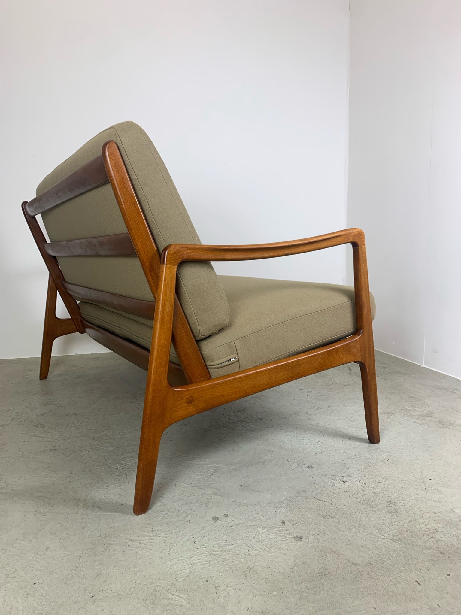 Ole Wanscher sofa & easy chair model FD109 for France & Søn, Denmark, 1960s