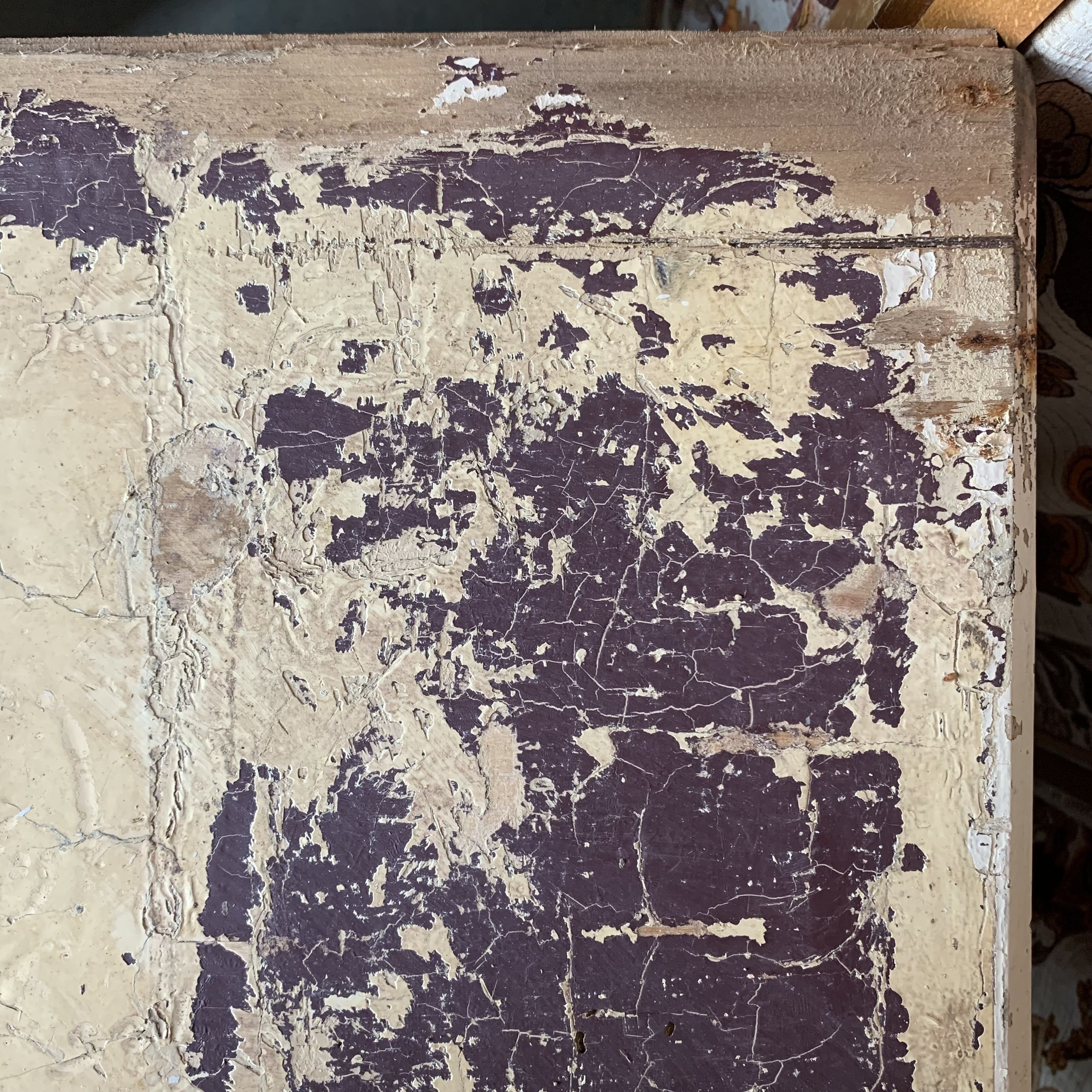 Buffet with elephant feet