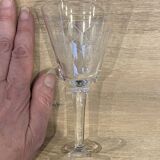 Set of 8 engraved wine glasses