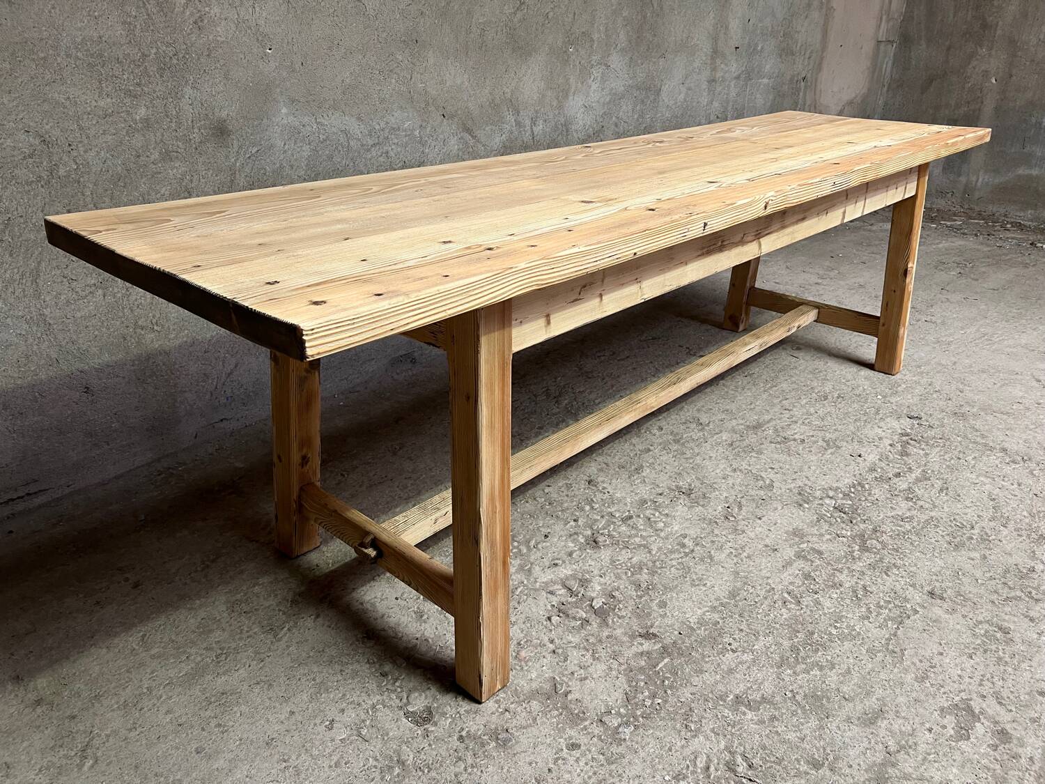 Old fir farm table 1930-1950 vintage country table