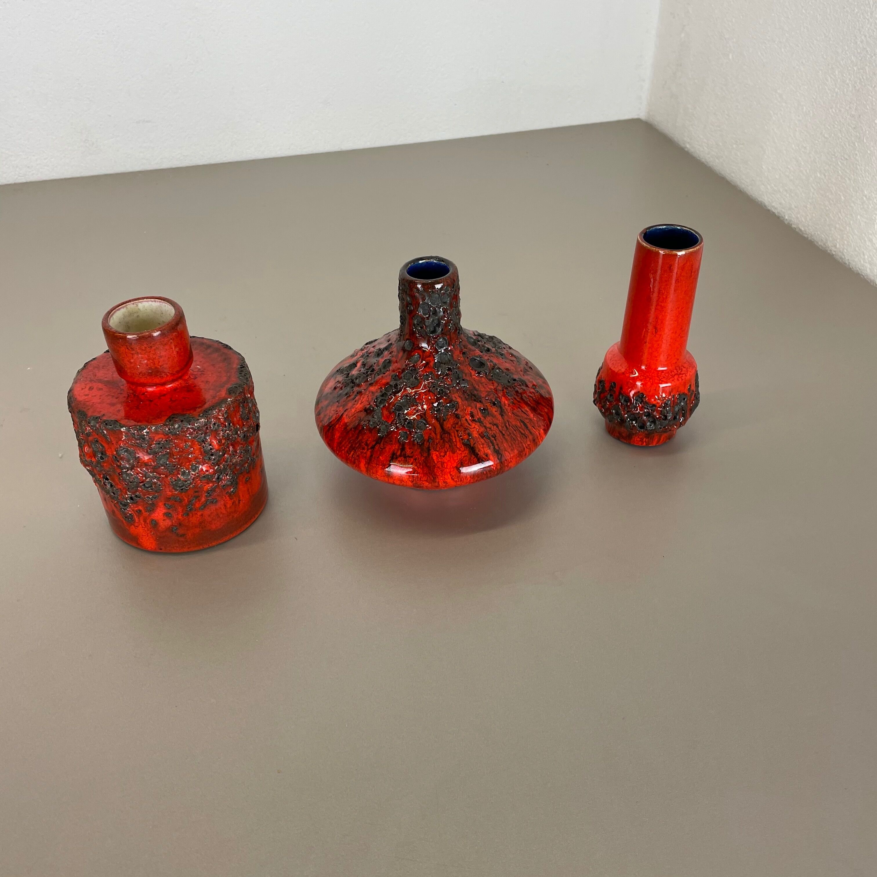 Ensemble de 3 vases en poterie céramique rouge noir Otto Keramik Allemagne 1970