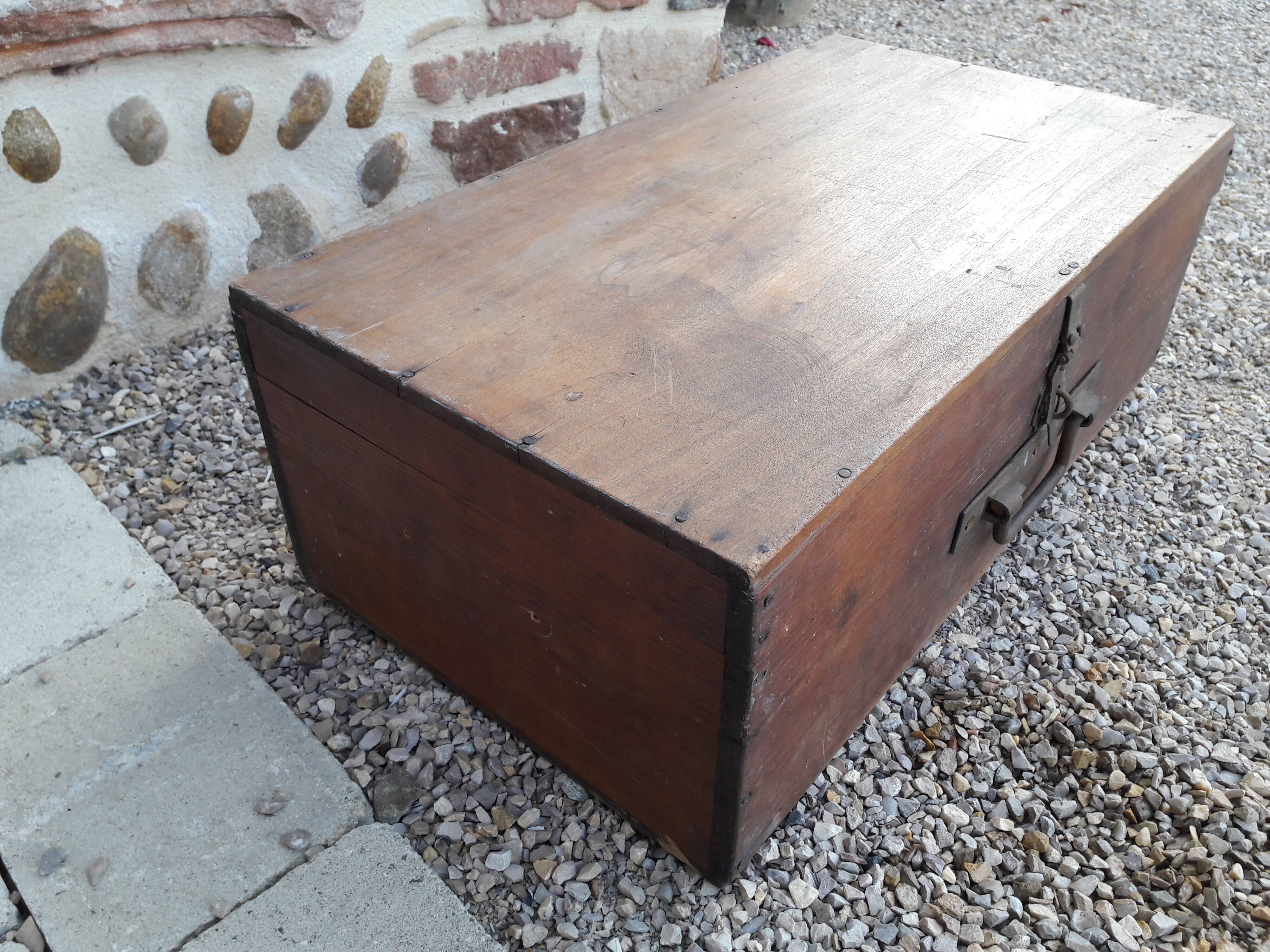 Wooden workshop chest