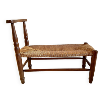 Straw-lined bench / fireplace corner
